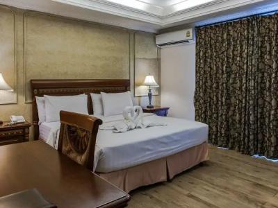 Four Seasons Place - Sha Extra Plus - 16