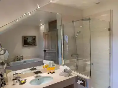 Beaumanoir Small Luxury Boutique - 13