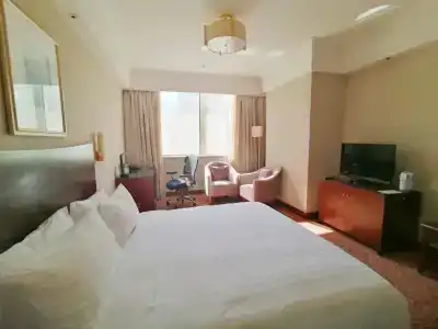 Radisson Blu Shanghai New World - 37