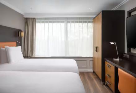 DoubleTree by Hilton London - Hyde Park - 77