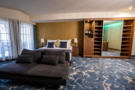 Cascade Resort & Spa - 25