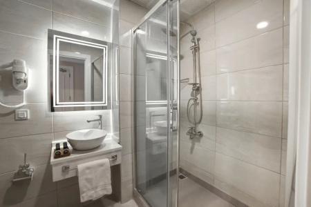 Great Fortune Design & Spa - 54