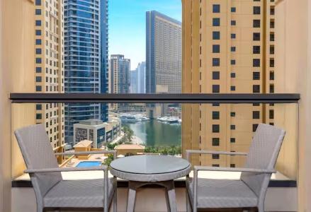 Hilton Dubai The Walk - 43