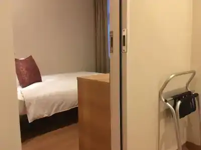 Red Roof Inn & Suites Osaka Namba Nipponbashi - 50