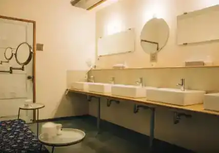 Nui. Hostel & Bar Lounge - 43