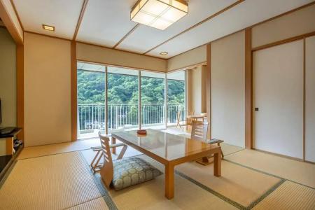 Yumoto Fujiya - 15