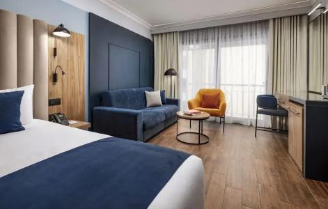 Golden Tulip Vivaldi - 38