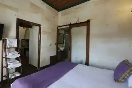 Ada Cave Suites - 40