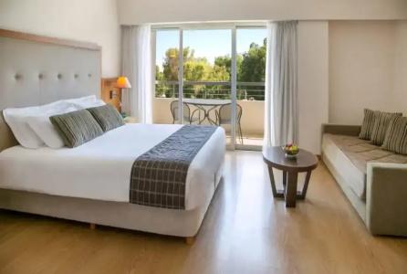 DoubleTree by Hilton Dubai - Business Bay - 74
