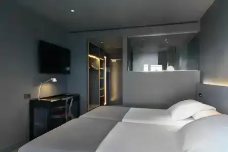 Barcelona Princess - 3