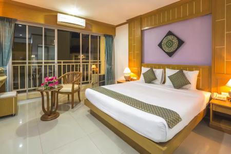Azure Bangla Phuket - 46