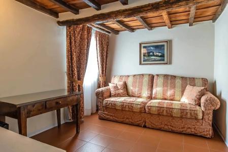 Machiavelli Palace - 108