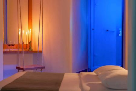 Neptune Luxury Suites - 24