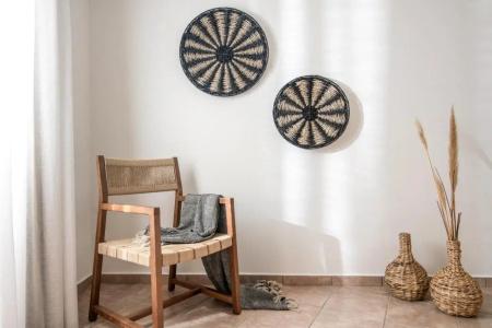Elea Suites & Residences - 10