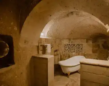Royal Cave - 62