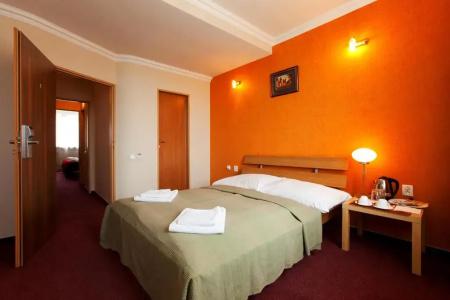 Relax Inn - 10