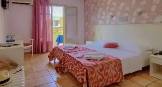 Solimar Ruby - 60
