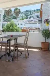 Douskos Guesthouse - 50