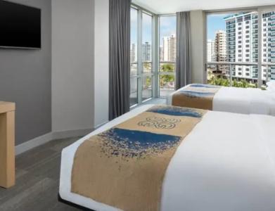 The Gates South Beach - a Doubletree by Hilton - 48