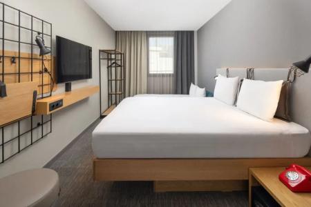 Moxy Lisbon City - 51