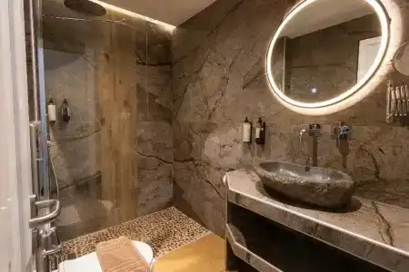 Royal and Suites - 49