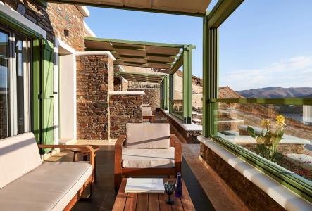 EmGard Suites Kythnos - 100