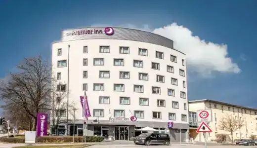 Premier Inn Muenchen Messe - 0