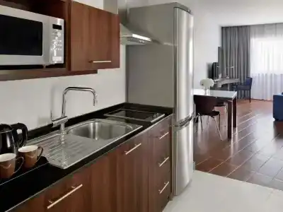 Mövenpick Al Mamzar Dubai - 16
