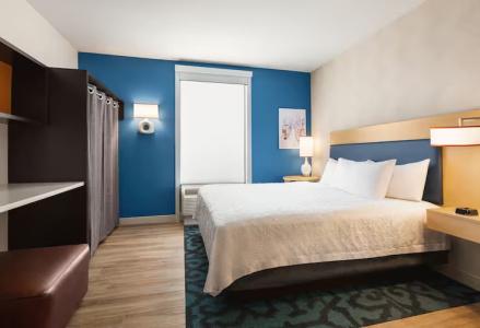 Home2 Suites Long Island City/Manhattan View - 59