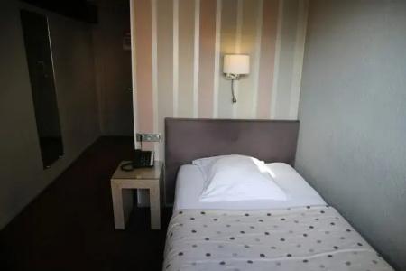 Grand Hôtel d'Orléans - 52