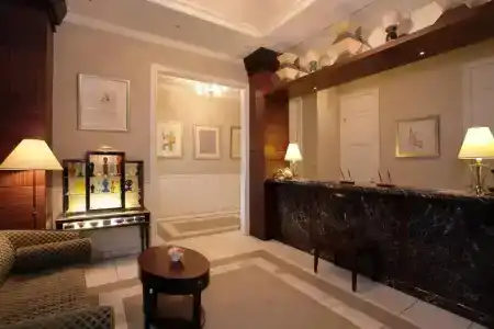 Monterey Lasoeur Ginza - 1