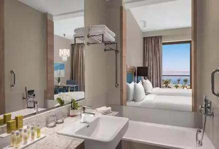 Hilton Dead Sea Resort & Spa - 62