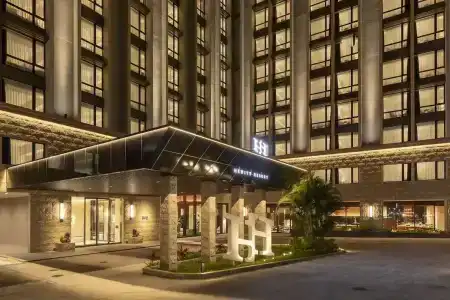 Hewitt Resort Naha - 24