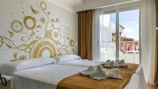 Triton Beach - 54