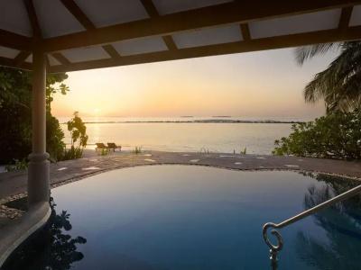 Royal Island Premium All-Inclusive Resort at Baa Atoll Biosphere Reserve - 31