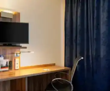 Holiday Inn Express Bremen Airport, An Ihg - 54