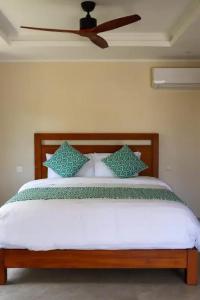 Blue Lagoon Chalets - 3