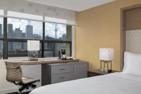 Holiday Inn Downtown Centre By Ihg - 26