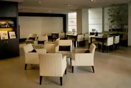 Suites Viena Plaza de España - 26