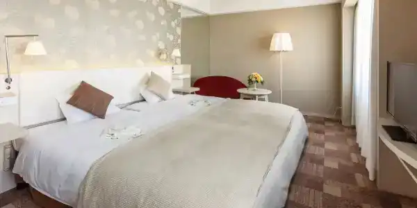City Plaza Osaka - 48