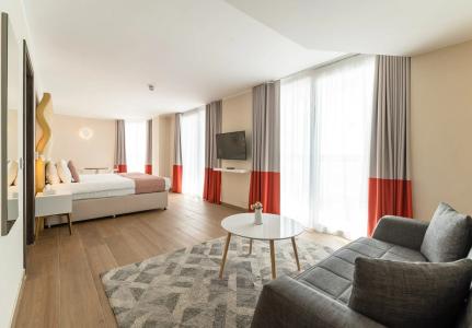 Seaview - Adults Only 16 Plus - 63