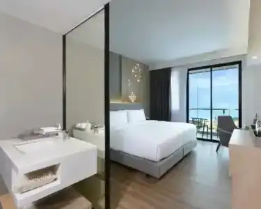 Amber Pattaya - 44