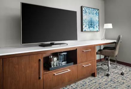 Hilton Boston Logan Airport - 37