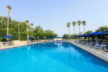 BM Beach Resort - 16