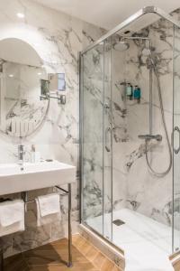 Hôtel Jardin Le Bréa - 50