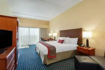Ramada Plaza by Wyndham Virginia Beach - 44