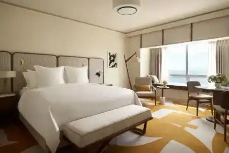 Four Seasons Miami - 1