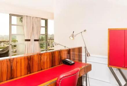 Mr c Beverly Hills - 58