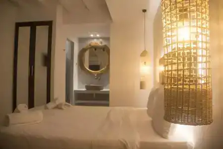 Eternal Suites - 61