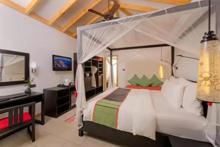 Vilamendhoo Island Resort & Spa - 26